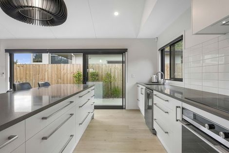 Photo of property in 47 Charles Crescent, Rainbow Point, Taupo, 3330