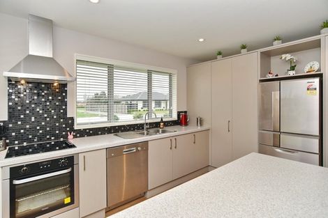 Photo of property in 13 Goodwin Street, Rangiora, 7400