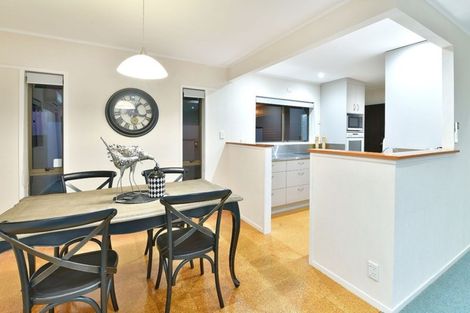 Photo of property in 2/12 Ramsgate Terrace, Mairangi Bay, Auckland, 0630