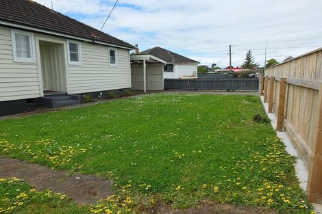 Photo of property in 37 Robinson Street, Foxton, 4814