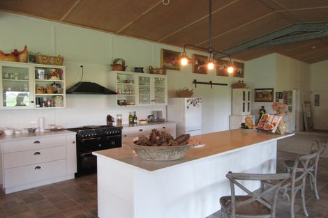 Photo of property in 6 Nikau Place, Edgecumbe, 3120