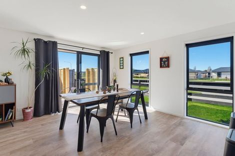 Photo of property in 2 Chambers Avenue, Woodend, 7610