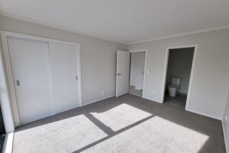 Photo of property in 4/7 Sare Crescent, Fairfield, Hamilton, 3214