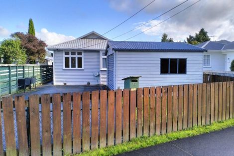 Photo of property in 12 Seddon Street, Wallaceville, Upper Hutt, 5018