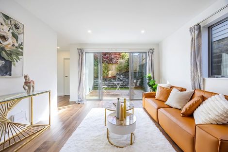 Photo of property in 32c Gulf View Road, Murrays Bay, Auckland, 0630