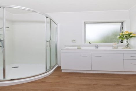 Photo of property in 139 Universal Drive, Henderson, Auckland, 0610