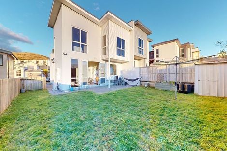 Photo of property in 10 Cedarwood Street, Woodridge, Wellington, 6037