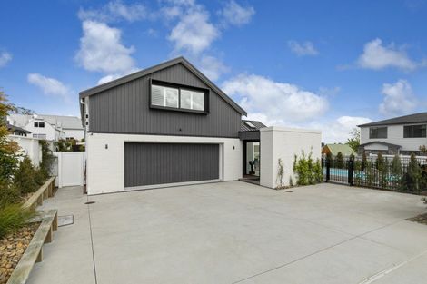 Photo of property in 2c Roland Road, Greenhithe, Auckland, 0632