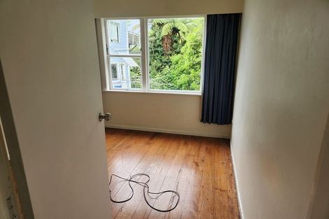 Photo of property in 1/139 Kelburn Parade, Kelburn, Wellington, 6012