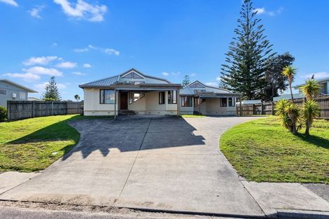 Photo of property in 19a-b Hoterini Street, Ohope, 3121