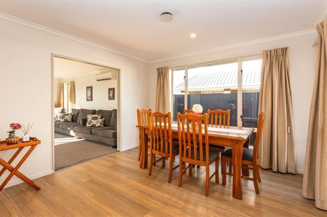 Photo of property in 2/14 Bentley Street, Russley, Christchurch, 8042