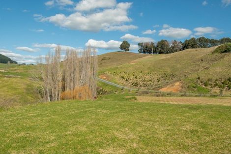 Photo of property in 1 Te Auhi Way, Welcome Bay, Tauranga, 3112