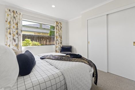 Photo of property in 23 Dan Tori Place, Orewa, 0931
