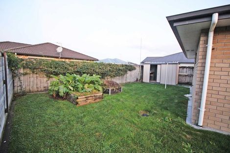 Photo of property in 18 Shrule Place, Huntington, Hamilton, 3210