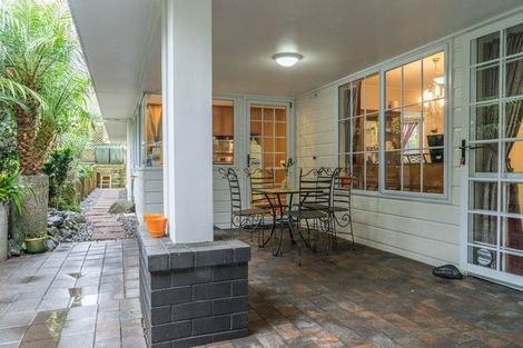 Photo of property in 2/88 Glamorgan Drive, Torbay, Auckland, 0630