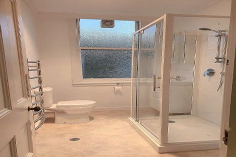 Photo of property in 20a Waripori Street, Berhampore, Wellington, 6023