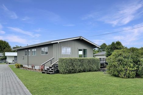 Photo of property in 1/5 Aubrey Crescent, Rainbow Point, Taupo, 3330