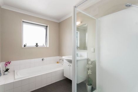 Photo of property in 2a Wildberry Street, Woolston, Christchurch, 8023