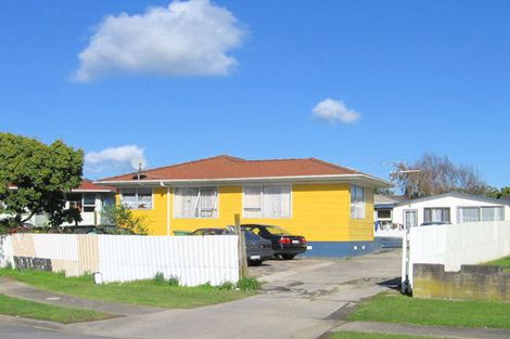 Photo of property in 11 Serrano Place, Clover Park, Auckland, 2023