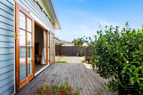 Photo of property in 23 Taradale Road, Marewa, Napier, 4110