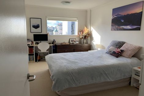 Photo of property in Monvie Apartments, 404/15 Holland Street, Te Aro, Wellington, 6011