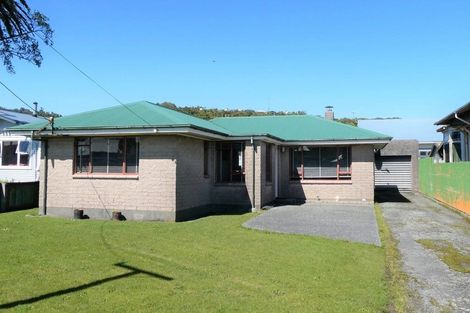 Photo of property in 20 Marlborough Street, Greymouth, 7805