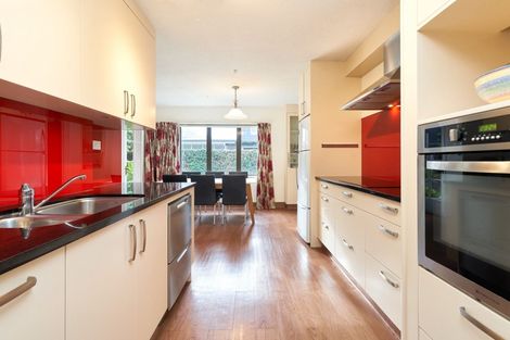 Photo of property in 609 Roberts Street, Hastings, 4122