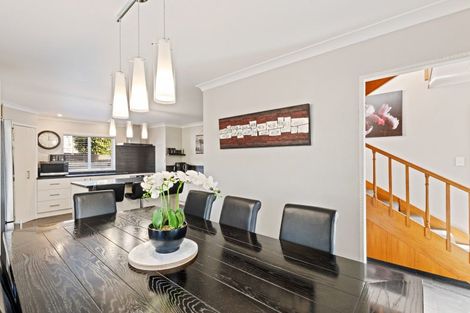 Photo of property in 4 Cargill Place, Frankleigh Park, New Plymouth, 4310