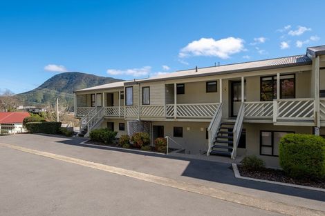 Photo of property in 6 Rutland Street, Picton, 7220