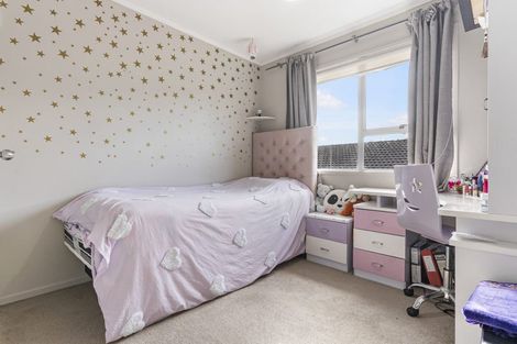 Photo of property in 36 Verbena Road, Birkdale, Auckland, 0626