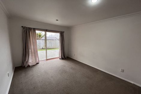Photo of property in 3 Lake Panorama Drive, Henderson, Auckland, 0612