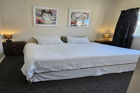 Photo of property in 2/262 Edgeware Road, Edgeware, Christchurch, 8013