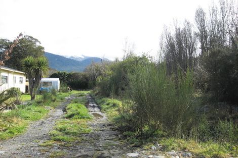 Photo of property in 9 Town Belt South, Blackball, 7804