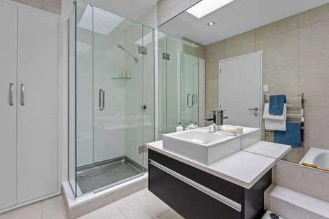 Photo of property in 1/29 Prospect Terrace, Milford, Auckland, 0620