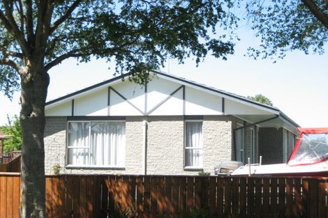 Photo of property in 80 Lowry Avenue, Redwood, Christchurch, 8051