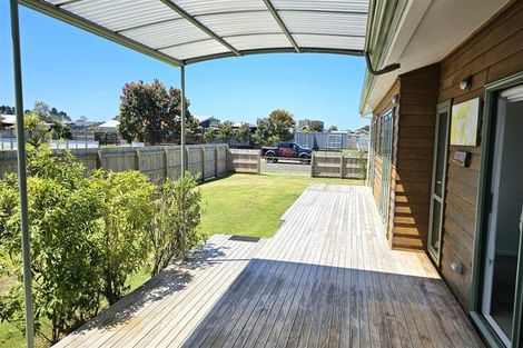 Photo of property in 192 Ngaio Drive, Matarangi, Whitianga, 3592