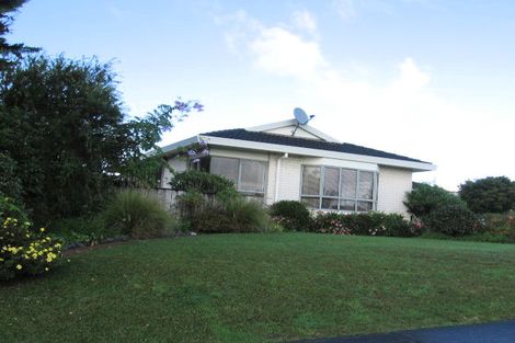 Photo of property in 1 Princeton Parade, Albany, Auckland, 0632