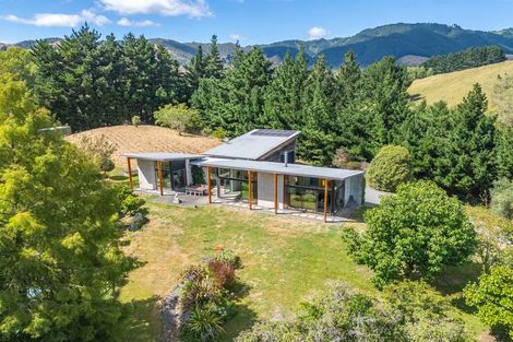 Photo of property in 86 Derham Road, Te Horo, Otaki, 5581