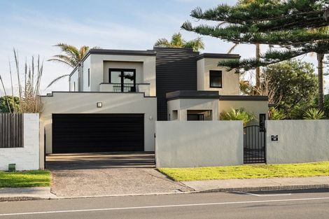 Photo of property in 284 Oceanbeach Road, Mount Maunganui, 3116