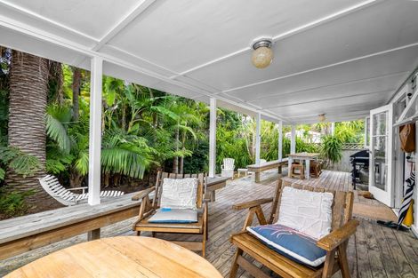 Photo of property in 30 Florance Avenue, Russell, 0202