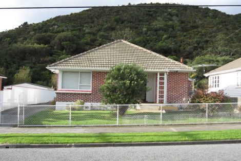 Photo of property in 9 Wilkie Crescent, Naenae, Lower Hutt, 5011