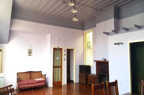 Photo of property in 19 Bedford Street, Patea, 4520