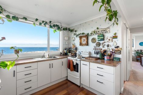 Photo of property in 51 High Street, Island Bay, Wellington, 6023