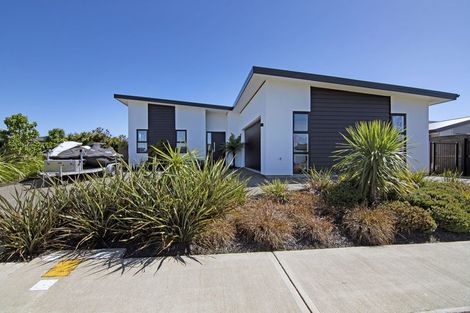 Photo of property in 16 Paretona Street, Motueka, 7120