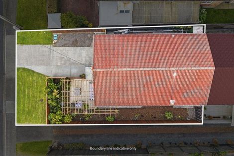 Photo of property in 1/16 Riverside Road, Orewa, 0931