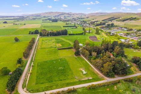 Photo of property in 10 Singleton Street, Waikari, 7420