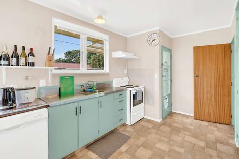 Photo of property in 5 Lambert Street, Marton, 4710