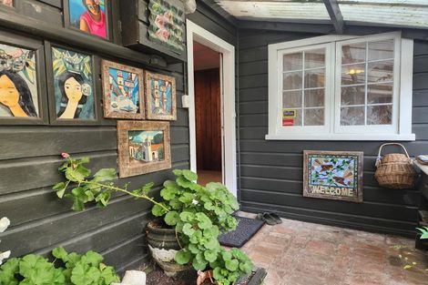 Photo of property in 1 Hannah Road, Hannahs Bay, Rotorua, 3010