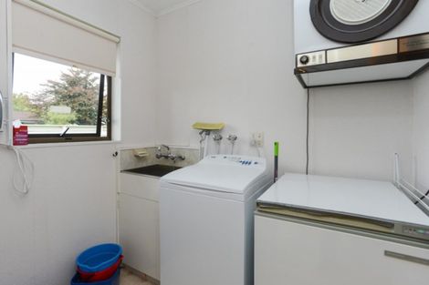 Photo of property in 2 Neagle Place, Greenmeadows, Napier, 4112