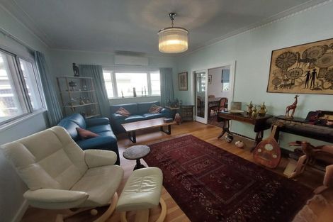 Photo of property in 74 St Leonards Road, Mount Eden, Auckland, 1024